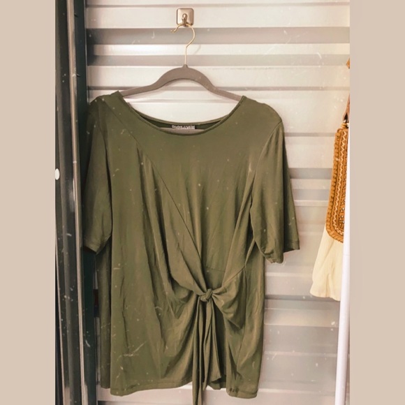 cute green knot top ☆ - Picture 3 of 6